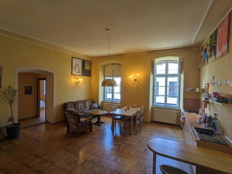 Boheme Central Apartment Timisoara Exterior photo